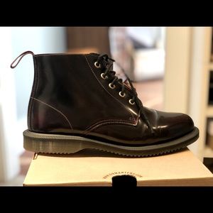 Dr.Martens